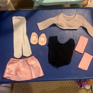 American girl doll The Pretty Plié Ballet Outfit